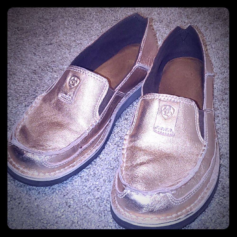 Ariat Cruisers